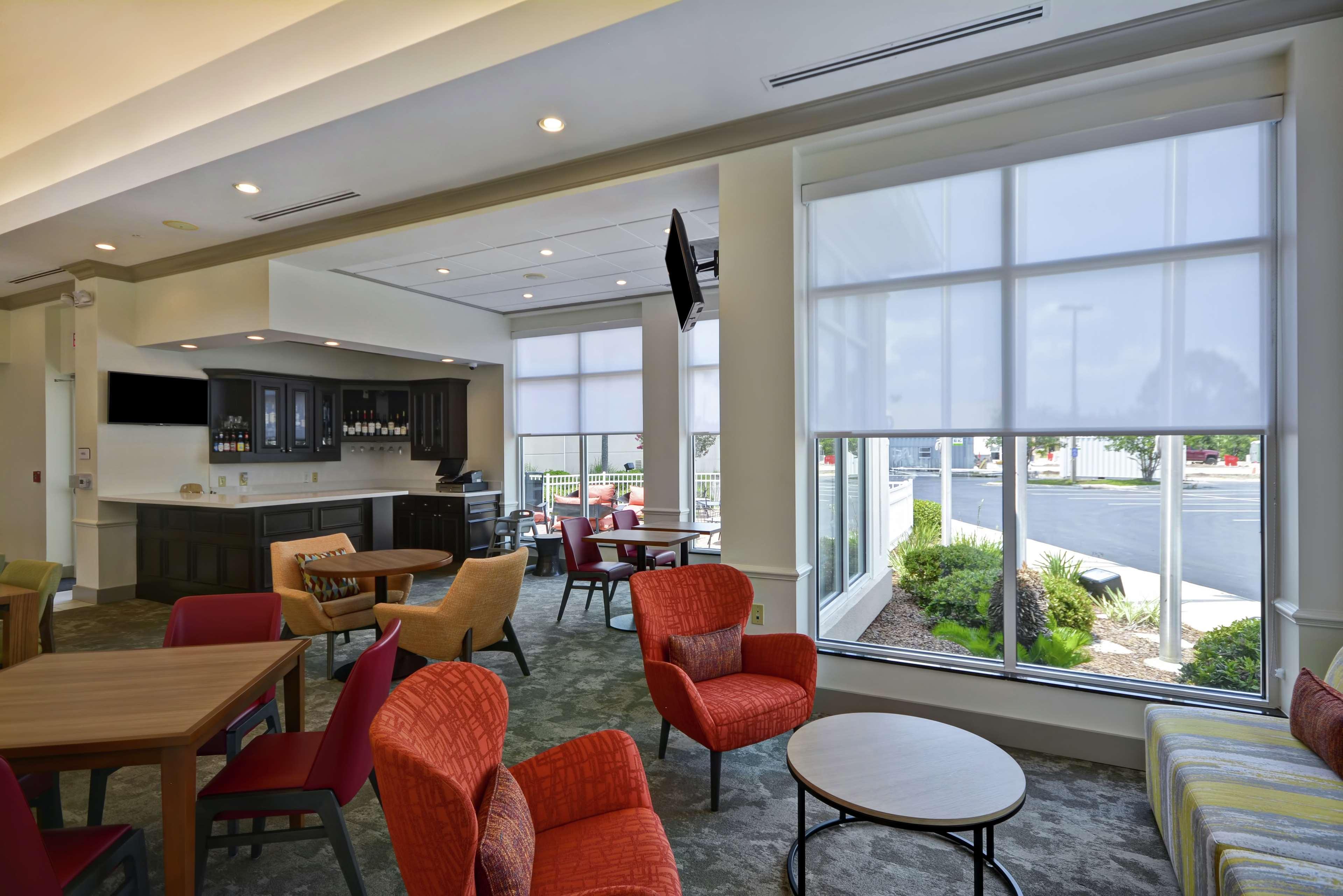 Hilton Garden Inn Panama City Extérieur photo